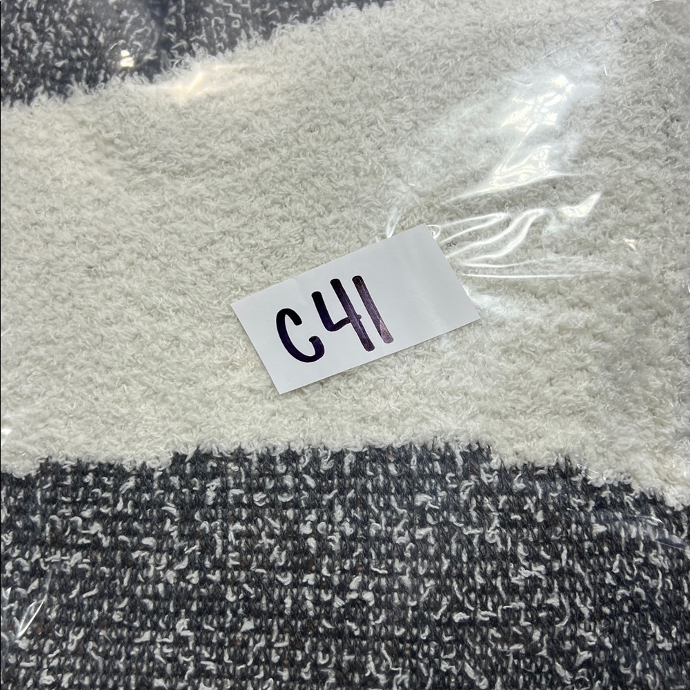Fortune +Ivy duster sweater size L from stitch fix - Picture 9 of 9